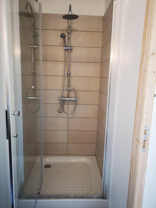 T2 - Appartement 1 Chbre Виссан Экстерьер фото